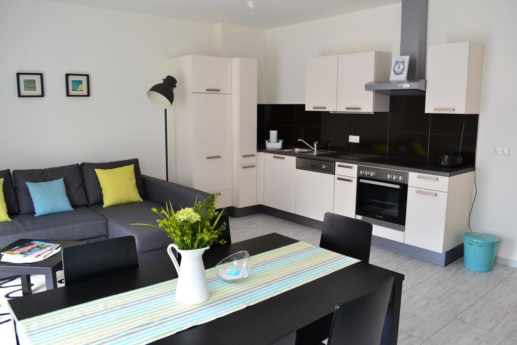 Ferienwohnung Rockside Arnoldstein Zimmer foto